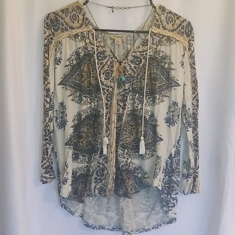 Lucky brand top and lucky brand necklace